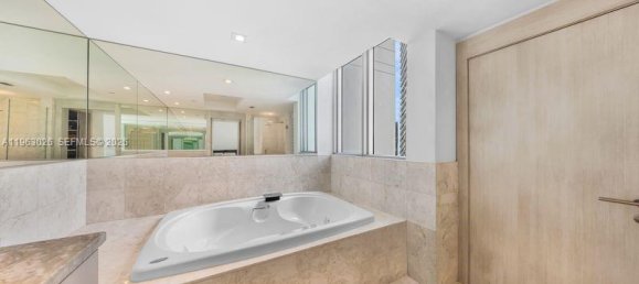 2 Schlafzimmer Gewerbliche Immobilien in Miami, USA, Nr. 615549 7