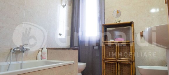 Villa de 6 dormitorios en Parete, Italy No. 322313 17