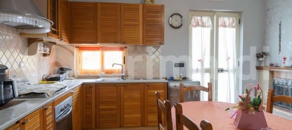 Villa de 6 dormitorios en Parete, Italy No. 322313 8