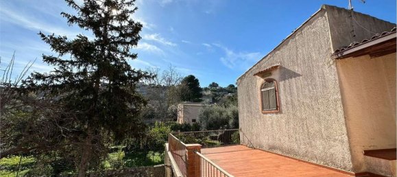 Apartamento de 8 habitaciónes en Canicattini Bagni, Italy No. 122431 3