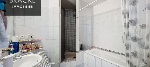 2 bedrooms Apartment in Courbevoie, France No. 173526 8