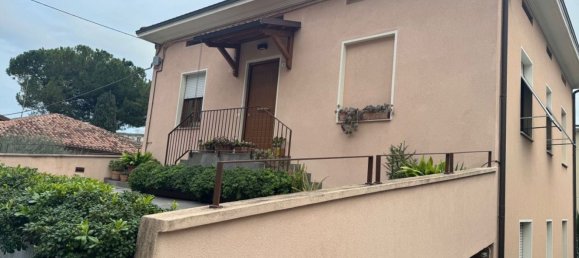 4 rooms House in Vallefoglia, Italy No. 63757 19