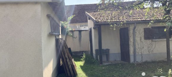 2 chambres Maison de ville à Germigny-l'Exempt, France No. 209182 10