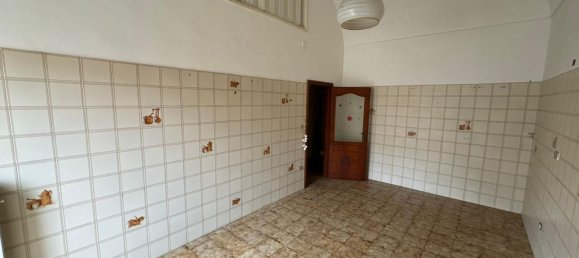 Apartamento de 3 habitaciónes en Barletta, Italy No. 26152 15