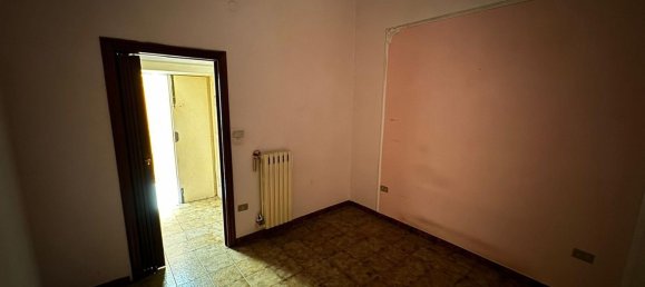 Apartamento de 3 habitaciónes en Barletta, Italy No. 26152 10