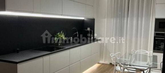 2 chambres Appartement à Milan, Italy No. 320053 24