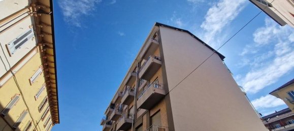 2 bedrooms Apartment in Cuneo, Italy No. 339119 9