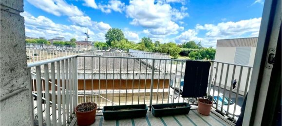 3 bedrooms Apartment in Saintes, France No. 293298 3