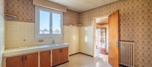 2 bedrooms House in Mimizan, France No. 277344 3