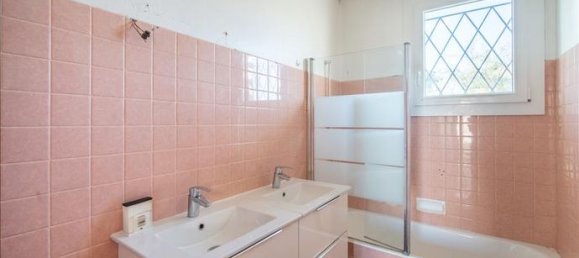 2 bedrooms House in Mimizan, France No. 277344 5