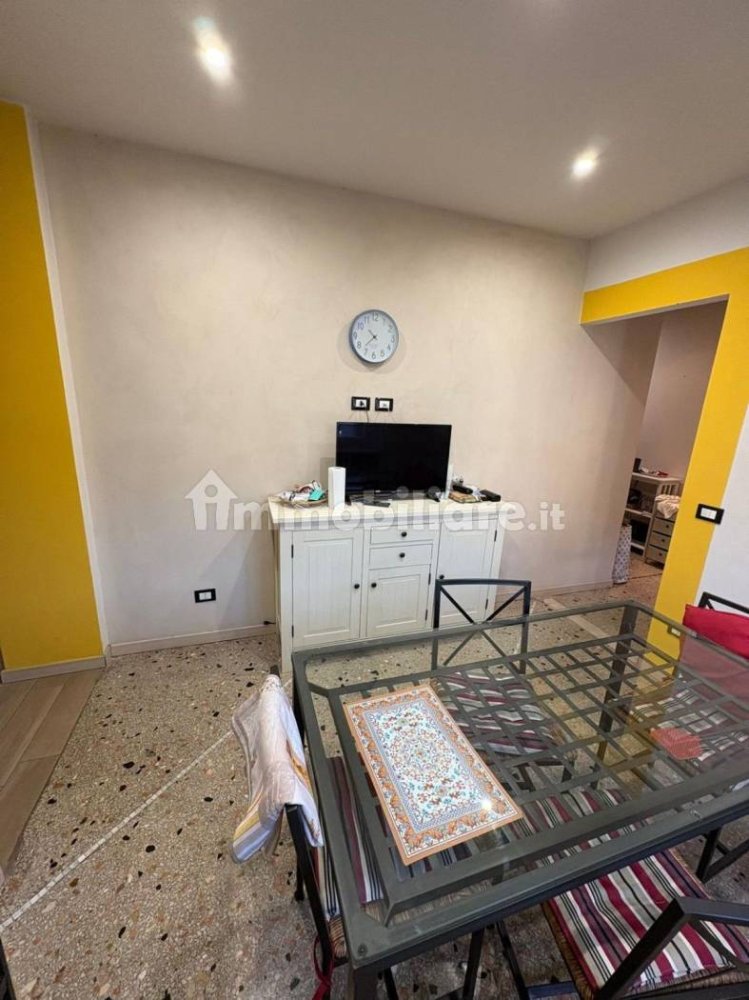 Apartamento de 2 dormitorios en Brescia, Italy No. 360809