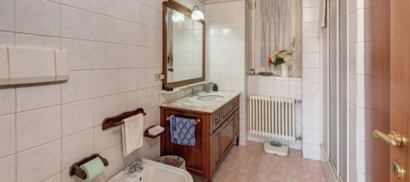 4-Zimmer Wohnung in Como, Italy, Nr. 305445 18