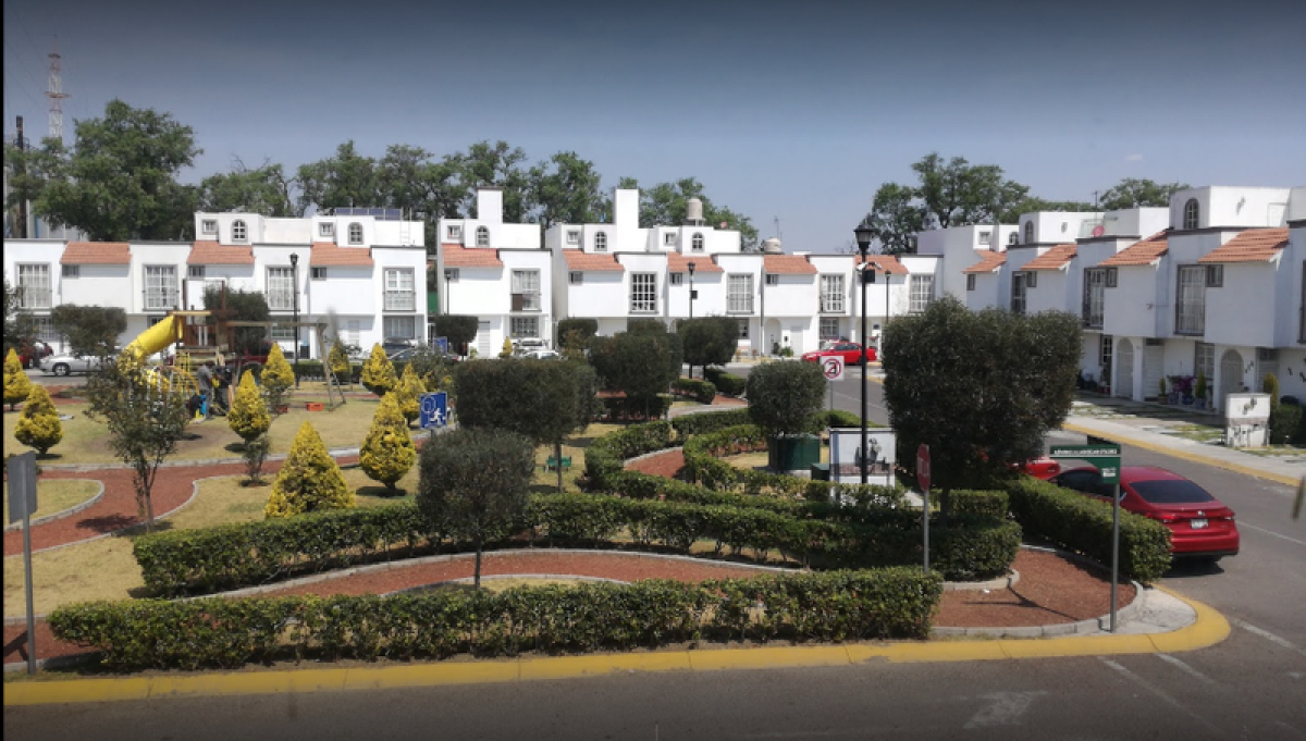 4 bedrooms House in Lerma, Mexico No. 219180