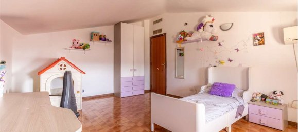 Apartamento de 4 habitaciónes en Cagliari, Italy No. 263005 21