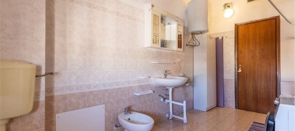 Apartamento de 4 habitaciónes en Cagliari, Italy No. 263005 27
