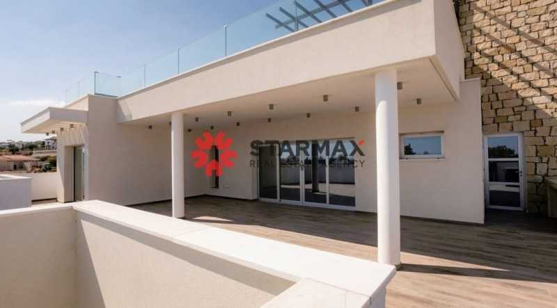 2 bedrooms Apartment in Germasogeia, Cyprus No. 81000