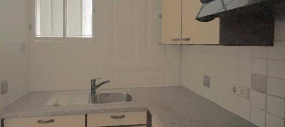 2 rooms Apartment in Favoriten, Austria No. 200837 3