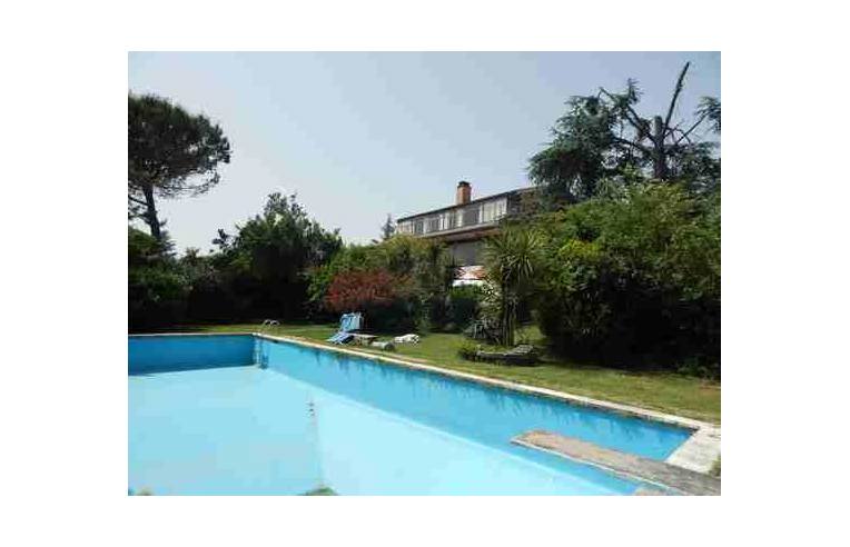 Villa de 4 dormitorios en Formello, Italy No. 254032