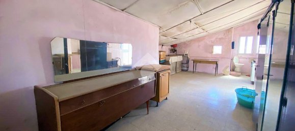 Квартира с 2 спальнями в Альтамура, Италия № 128804 10