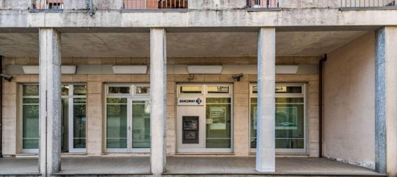 365m² Office in Ghemme, Italy No. 376361 2