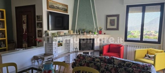 Apartamento de 2 dormitorios en Vobarno, Italy No. 350109 4