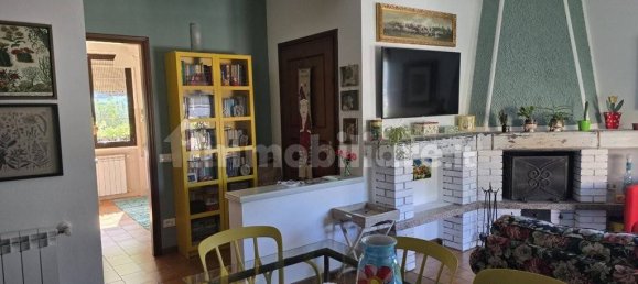 Apartamento de 2 dormitorios en Vobarno, Italy No. 350109 3