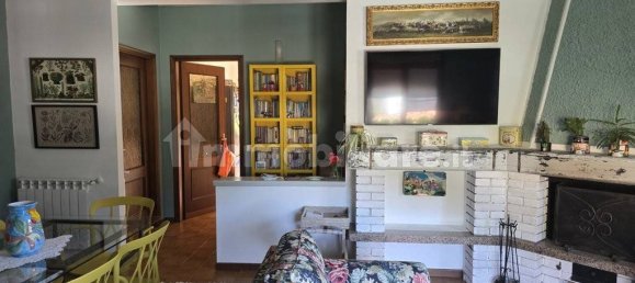 Apartamento de 2 dormitorios en Vobarno, Italy No. 350109 10