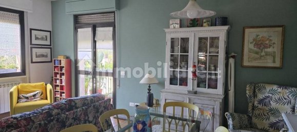 Apartamento de 2 dormitorios en Vobarno, Italy No. 350109 11