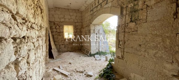 4 bedrooms Hotel in Wardija, Malta No. 307 2