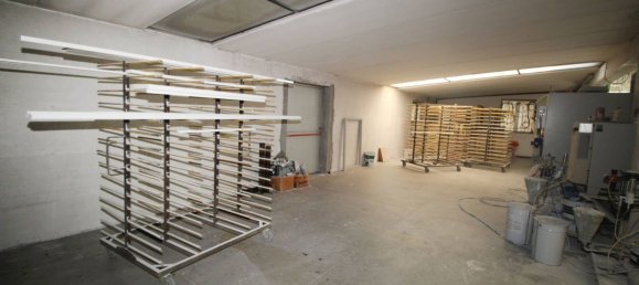 1000m² Warehouse in Lazzate, Italy No. 359784 23