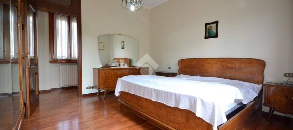 Villa T2 em Caronno Pertusella, Italy N.º 78809 19