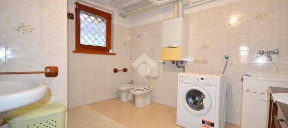 Villa T2 em Caronno Pertusella, Italy N.º 78809 31