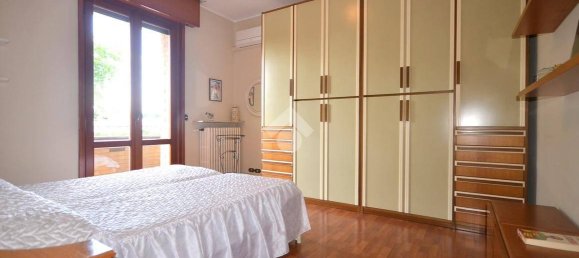Villa T2 em Caronno Pertusella, Italy N.º 78809 25
