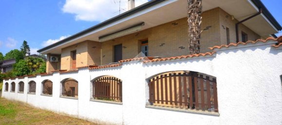 Villa T2 em Caronno Pertusella, Italy N.º 78809 35