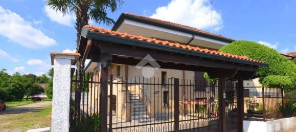 Villa T2 em Caronno Pertusella, Italy N.º 78809 34