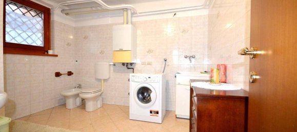 Villa T2 em Caronno Pertusella, Italy N.º 78809 30