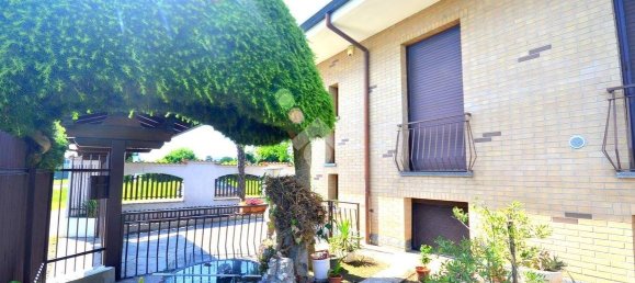 Villa T2 em Caronno Pertusella, Italy N.º 78809 5