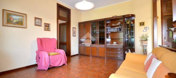 Villa T2 em Caronno Pertusella, Italy N.º 78809 8