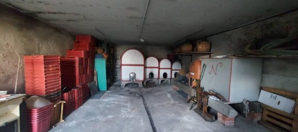 Casa de 7 habitaciónes en Borgonovo Val Tidone, Italy No. 162632 34