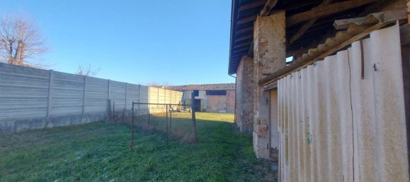 Casa de 7 habitaciónes en Borgonovo Val Tidone, Italy No. 162632 43