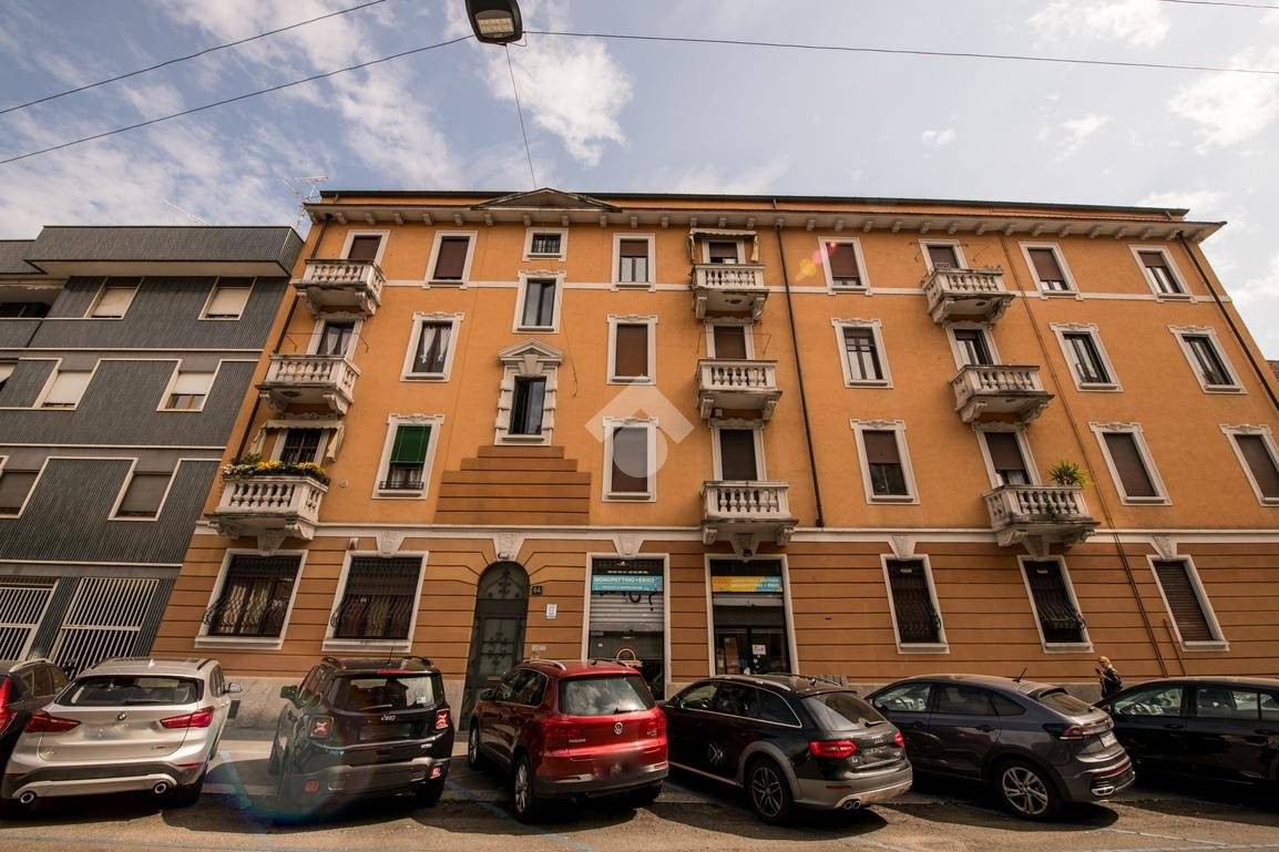Apartamento T2 em Milan, Italy N.º 243692