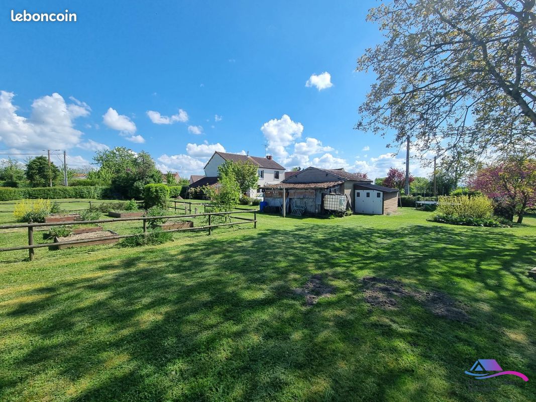 5 غرف نوم منزل في Vicq-Exemplet, France رقم 160706