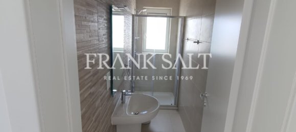 Penthouse T2 em Swieqi, Malta N.º 6978 26