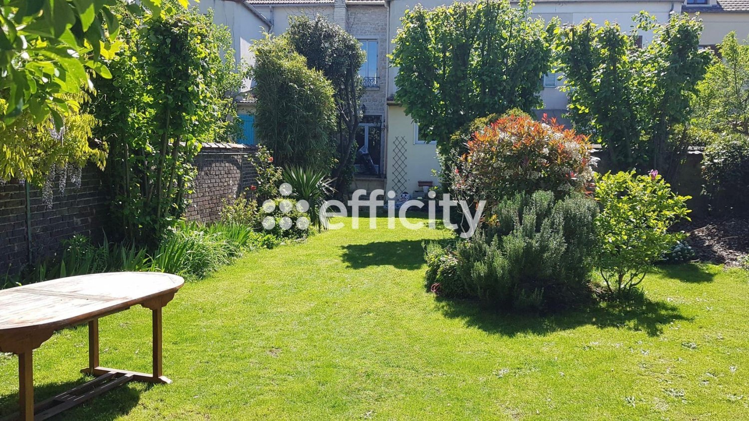 5 bedrooms House in Mantes-la-Jolie, France No. 321471