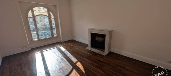 2 bedrooms Apartment in Compiegne, France No. 358211 2