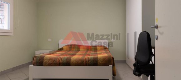 5 rooms Apartment in Ravenna, Italy No. 33005 11
