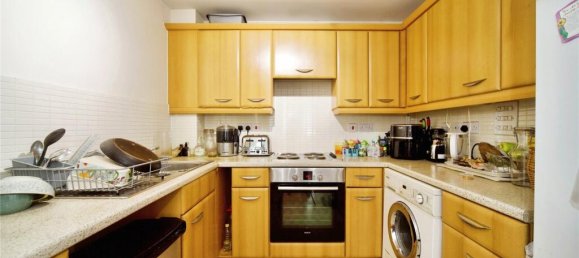Apartamento de 2 dormitorios en Enfield, United Kingdom No. 11532 7