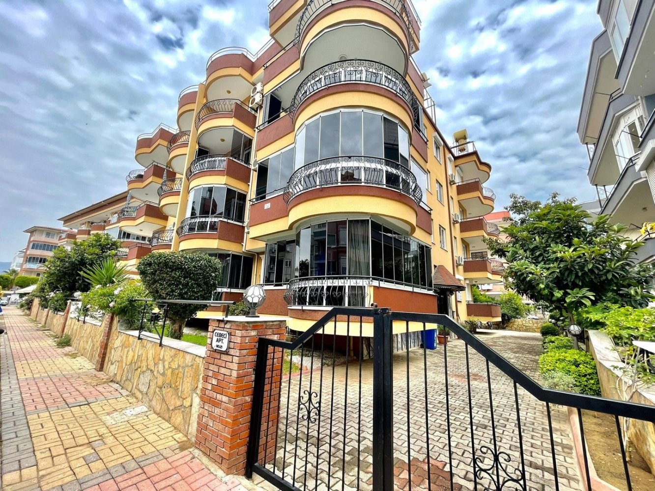 Apartment 2+1 in Oba, Turkey No. 13360