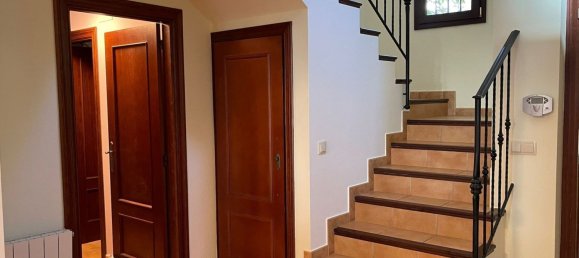 3 bedrooms Villa in Altea, Spain No. 4008 6