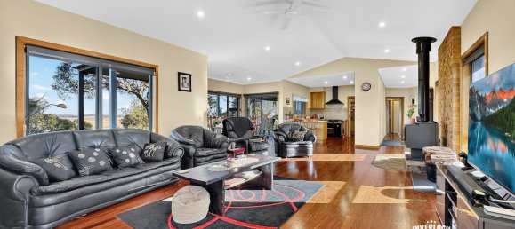 4 bedrooms Farm in Tarwin Lower, Australia No. 320 16